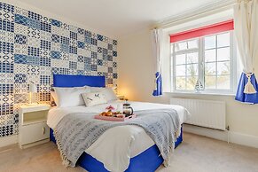 1605 by the sea