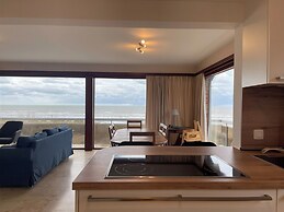 Seaside Apartment by the Zeedijk Promenade