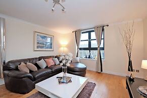 Executive 2bed City Centre Apartment in Aberdeen