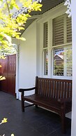 Sanctuary on Stanhope - Art & Modern Luxury