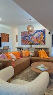 Sanctuary on Stanhope - Art & Modern Luxury
