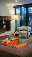 Sanctuary on Stanhope - Art & Modern Luxury