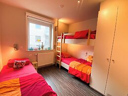 Apartment With Sunny Terrace in Oostduinkerke