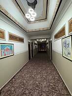 Merry Studio Hotel