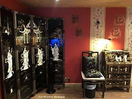 Oriental Suite