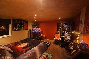 Oriental Suite