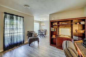 Family Home w/ Yard - 5 Mi to Jackson State Campus