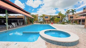 Hotel Tropicana