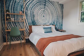 Penny's Motel & Apres