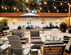 Penny's Motel & Apres