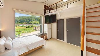 Taean Solpleo Pool Villa