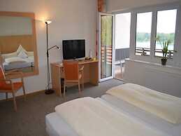 Bernsteinsee Hotel and Ferien Lakeview Balcony