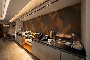 REIWA BUSINESS HOTEL