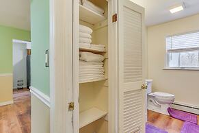 Pet Friendly & WFH Ready! Quiet Hudson Valley Apt