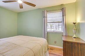 Pet Friendly & WFH Ready! Quiet Hudson Valley Apt
