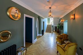 Picton House