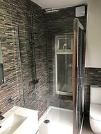 Retro and Quirky 3 Bedroom Apartment