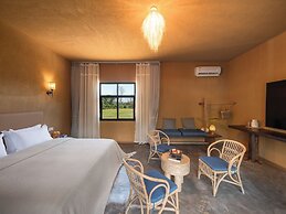 Peacock Valley Hot Spring VILLA Resort