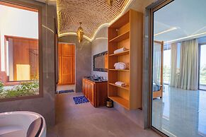Golfside Villas