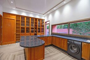 Golfside Villas