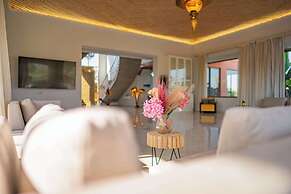 Golfside Villas
