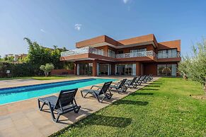 Golfside Villas