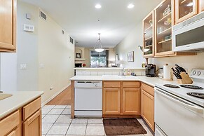 Golf Course Views! Relaxing & Convenient Mesa Unit