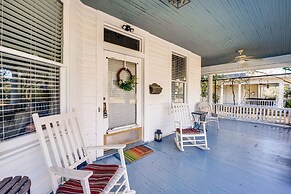 Explore Jackson! Historic Belhaven Home w/ Porch