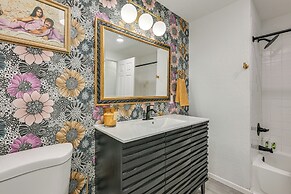 Mcm-inspired Decor & Top Location! Tumwater Duplex