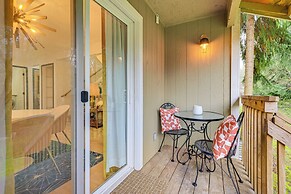 Mcm-inspired Decor & Top Location! Tumwater Duplex
