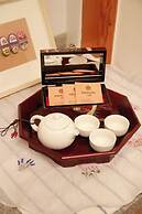Travel Light Hanok