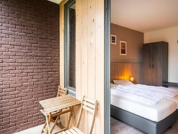 Forest Retreat in Hambachtal Boutique Resort