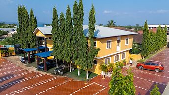 Eastern Plus Hotel