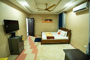 Eastern Plus Hotel