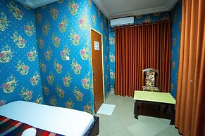 Eastern Plus Hotel