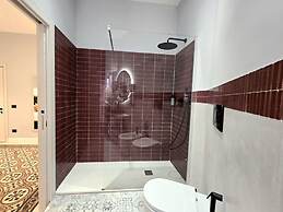 VICTORIA SUITES