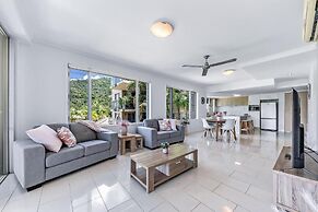 Summit Apartments Airlie Beach