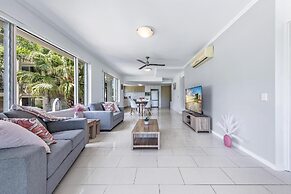 Summit Apartments Airlie Beach
