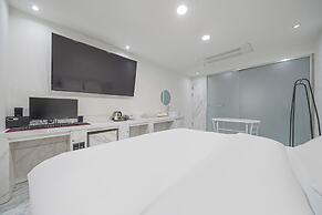 Hassen Sillim K2 Hotel