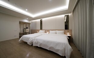 Gwangmyeong Hotel Levento