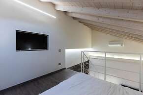 Blue Diamond Suite