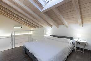 Blue Diamond Suite