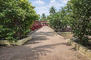 Manan's Beach Resort