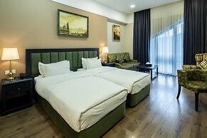 Macara Lake Park Hotel