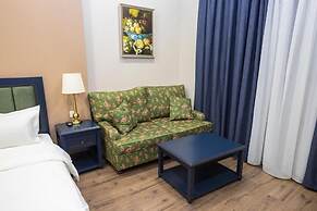 Macara Lake Park Hotel