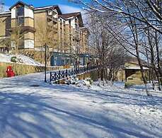 Macara Lake Park Hotel