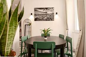 Flora Guest House
