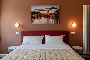 Flora Guest House