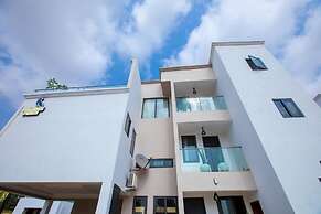 Falcons Perch Residences