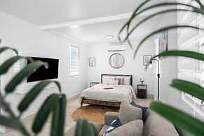63 Bay View by Otium